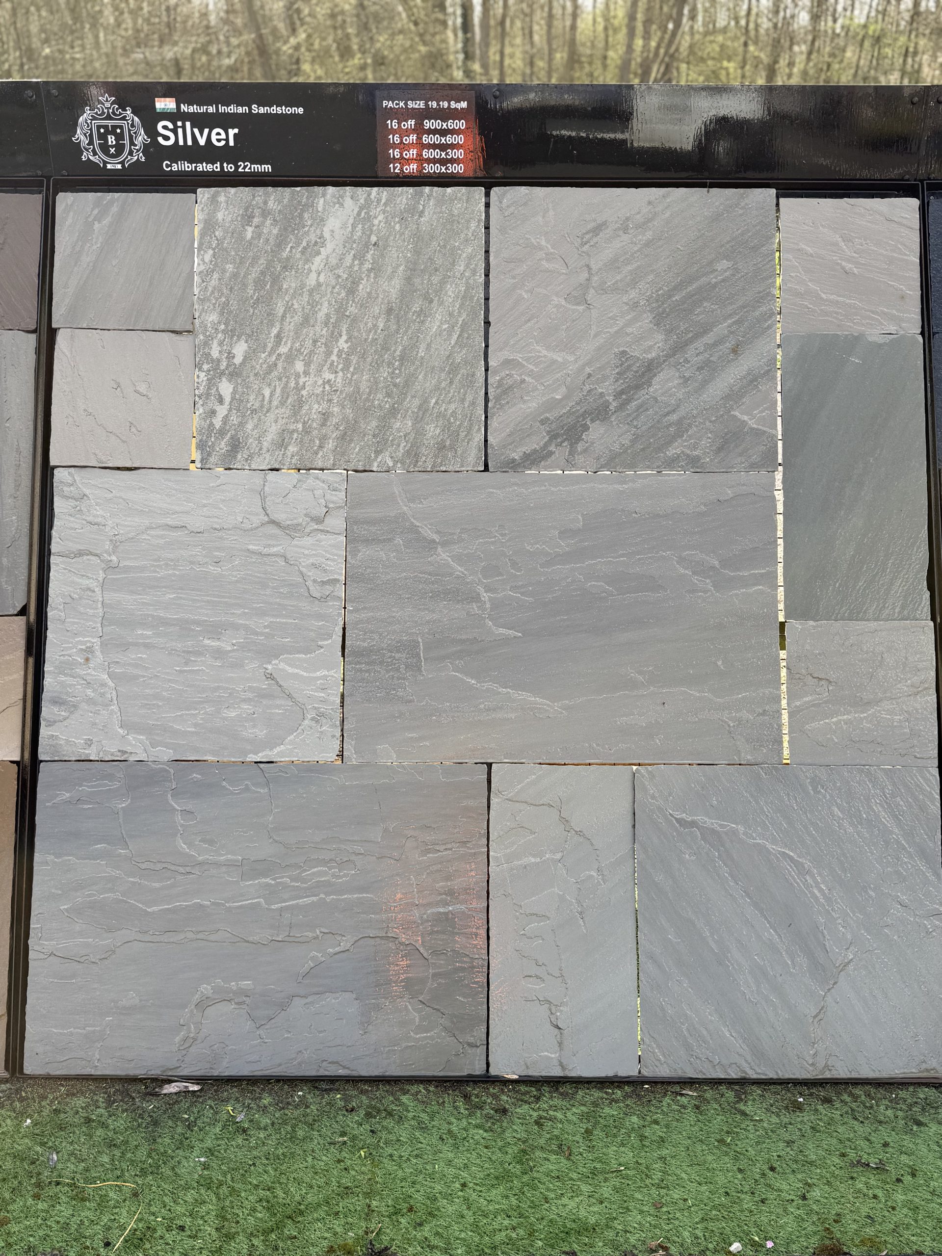 Silver Natural Stone Paving - 19.19m2 PACK